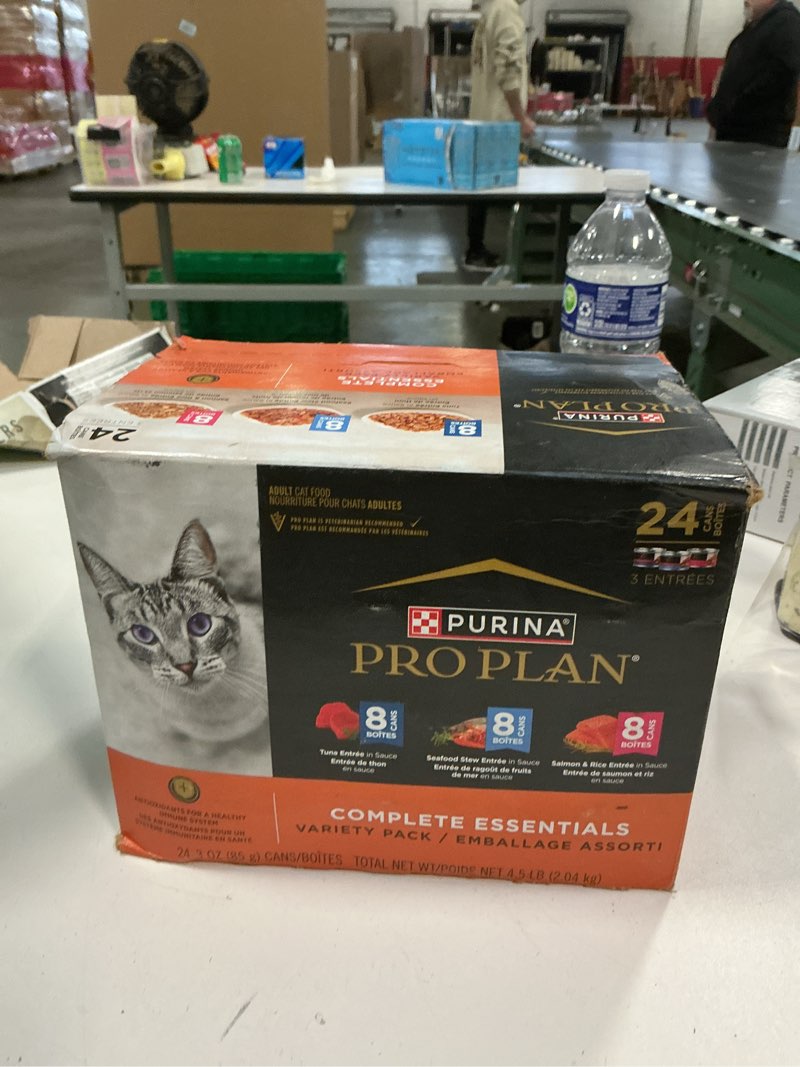 Condition photo showing New/Like New for Purina Pro Plan High Protein Cat Food Complete Essentials Wet Gravy, Chicken and Rice Entree - 3 Ounce (Pack of 24) Chicken & Rice 3 Ounce (Pack of 24)