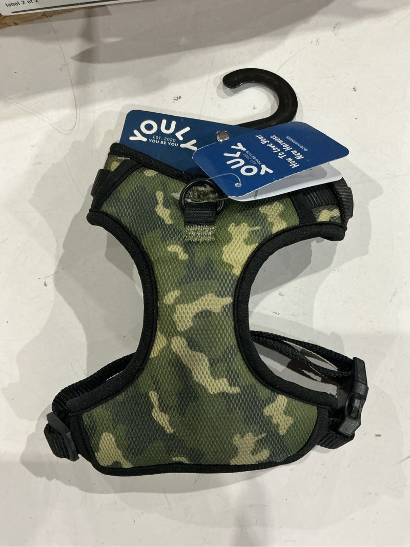 Condition photo showing New/Like New for youly multiple colors/finishes dog harness, small