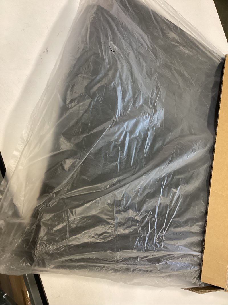 https://lotting-media.assets.bidfta.com/lotting_61703efc-0a51-4aca-b071-40290b918a50