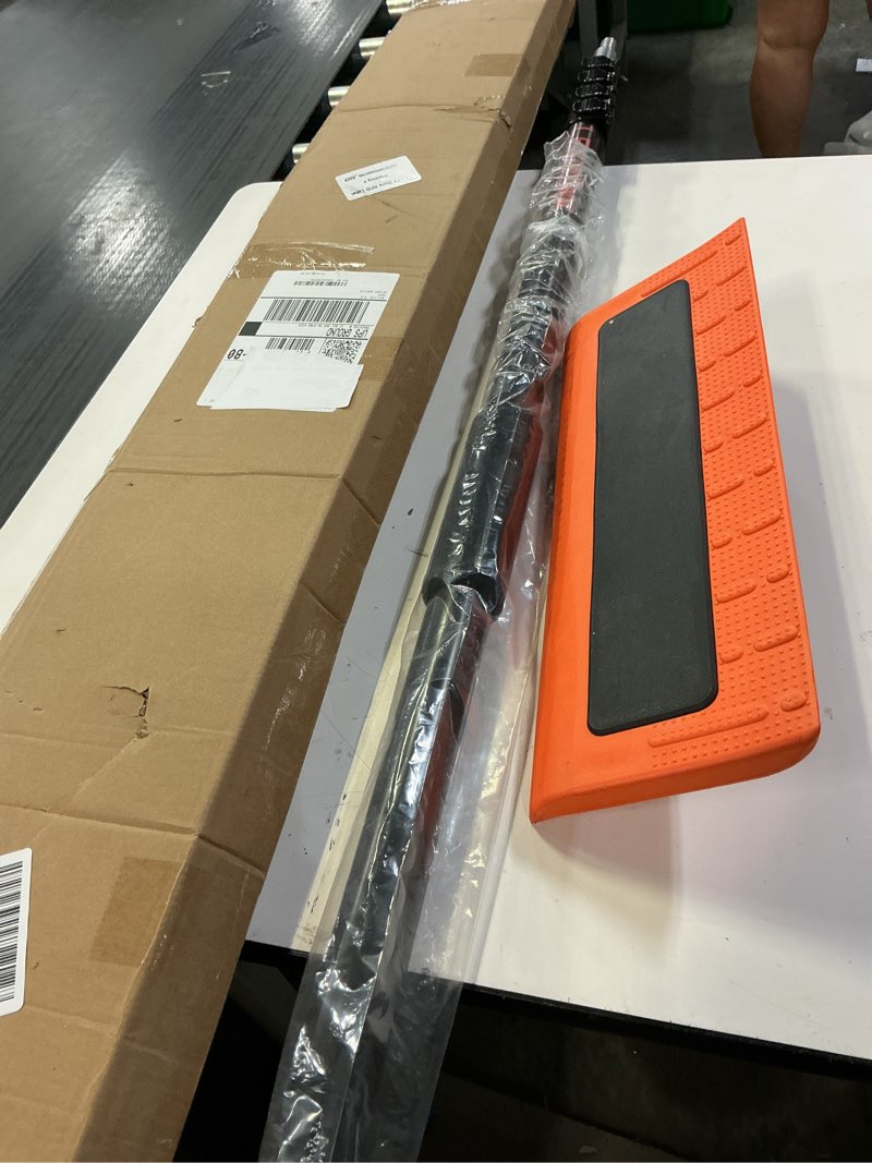 Condition photo showing Good Condition for Never-Scratch SnowBuster,21-Foot Snow Roof Rake,EVA Soft Foam Pad Snow Removal Tool,Heavy-Duty Aluminum Handle,S-Shaped Push/Pull Design for House Roof,Solar Panels,Car Snow, and Leaves