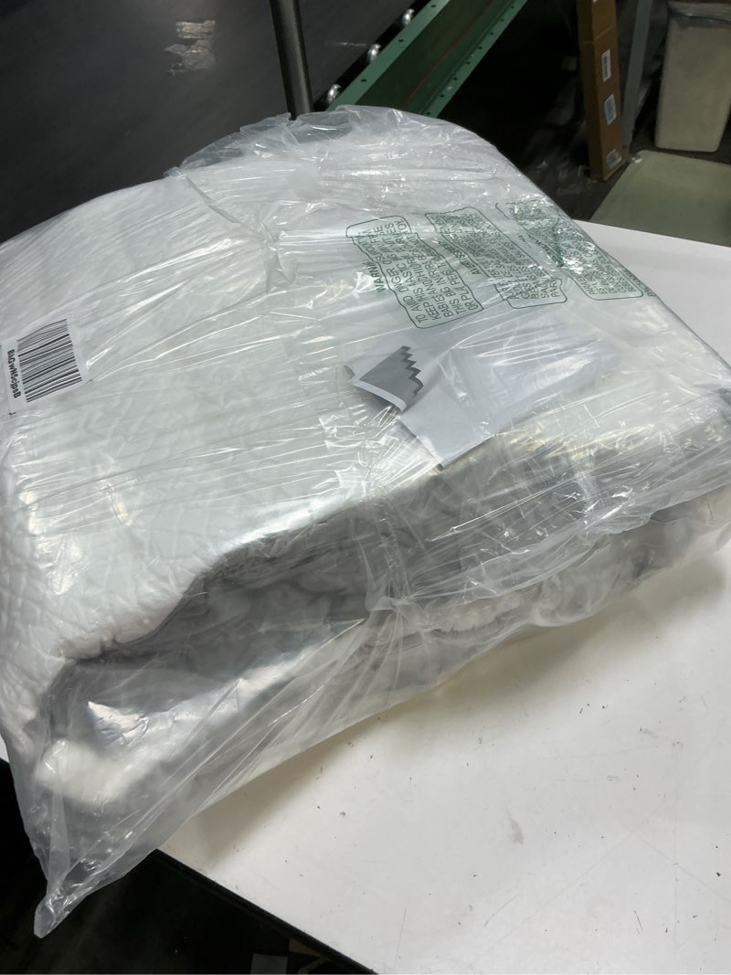 Condition photo showing Good Condition for Yojoker 4PCS Orthopedic Bed Wedge Pillow Set for Sleeping, Post Surgery Foam Pillow for Body, Back and Leg Pain Relief, Triangle Adjustable Support Pillow - Acid Reflux, Anti Snoring & GERD Sleeping White 4PCS