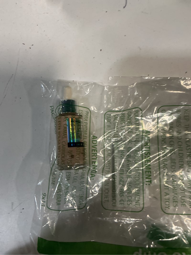 Condition photo showing As Is for Maybelline Super Stay Up to 24HR Skin Tint, Radiant Light-to-Medium Coverage Foundation, Makeup Infused With Vitamin C, 112, 1 Count 1 Fl Oz (Pack of 1) 112