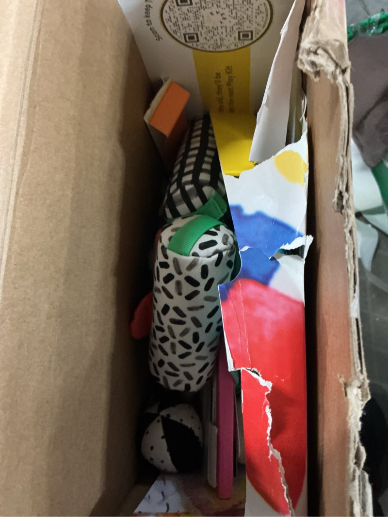 Condition photo showing Good Condition for LOVEVERY, The Newborn Gift Set, Play Gym with Sensory Strands and Looker Play Kit, Baby Development Essentials, Ages 0+