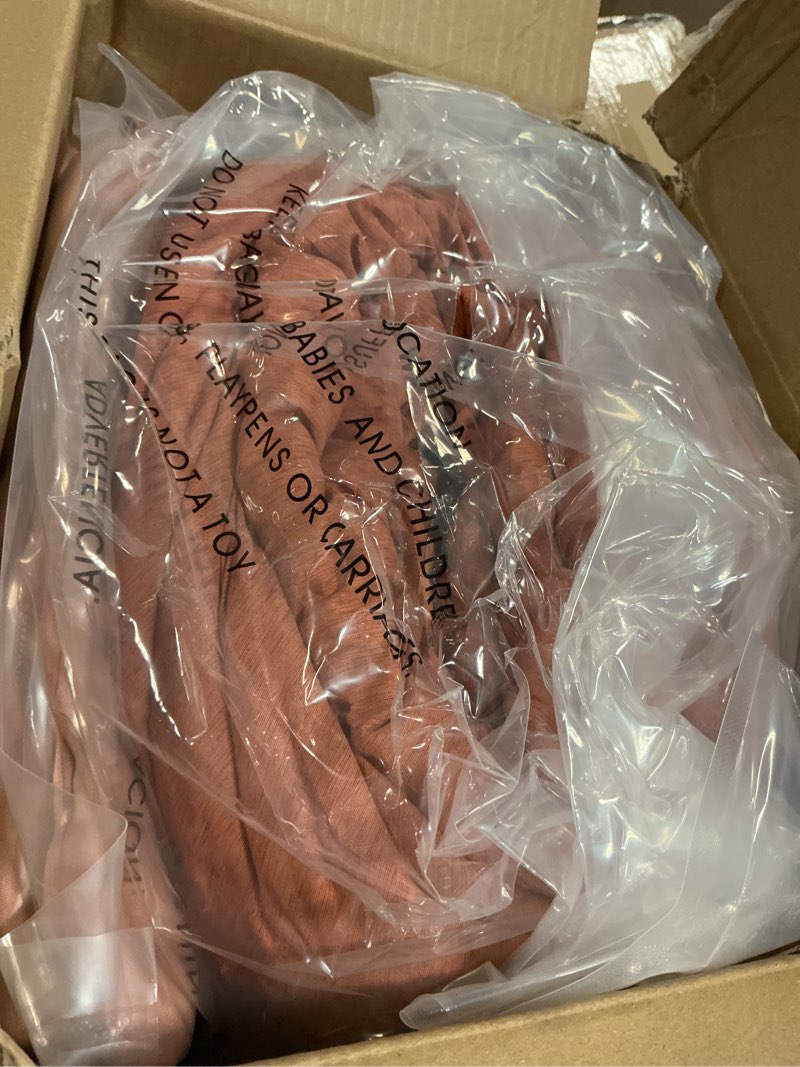 Condition photo showing Good Condition for Monbix King Size Comforter Set, Autumn Leaf King Bedding Set Reversible, King Comforter Set 7 Pieces, Cationic Dyeing Bed in a Bag with Comforter, Sheets, Pillowcases & Shams Autumn Leaf 7Piece-King(102”X90'')