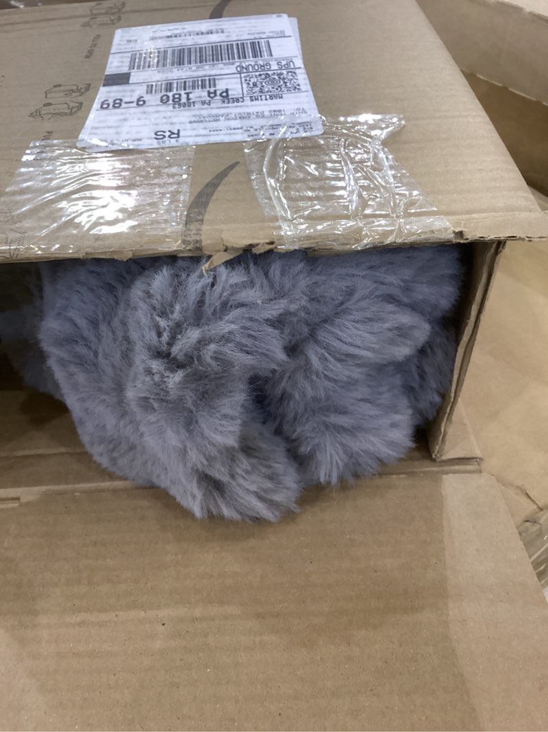 Condition photo showing Good Condition for nuLOOM Jeni Dark Grey, 2' x 3', Solid Faux Rabbit, Fluffy and Cozy, High Traffic, Stain Resistant, Easy Clean, Durable Washable Area Rug for Bedroom, Living Room, Dining, Den, Foyer, Entryway Jeni Dark Grey 2' x 3' (Rectangular)