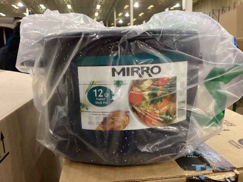 Condition photo showing New/Like New for MIRRO 12.0qt Enamel Stock Pot, Black 12 Quarts Black