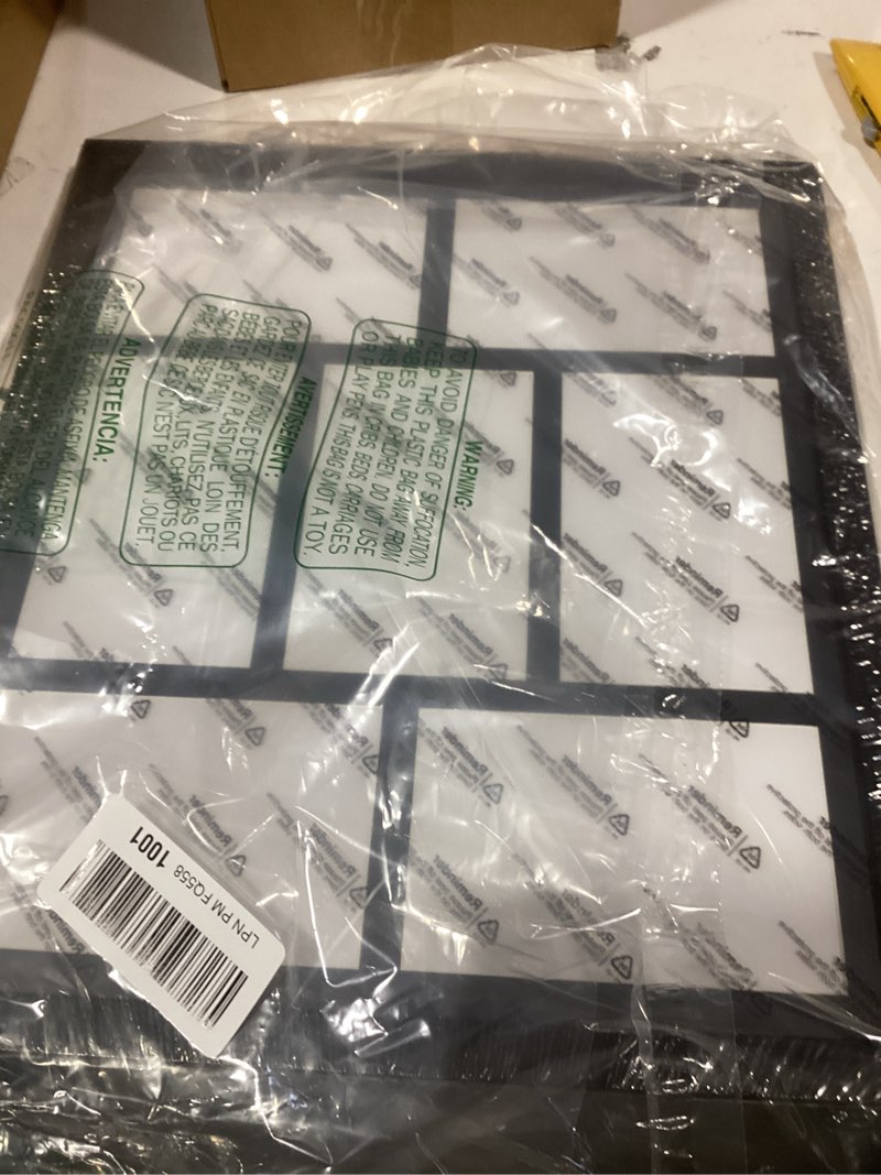Condition photo showing New/Like New for Vittanly 12x12 Collage Picture Frame, Displays 4Pcs 4x6 Pictures with Mat or 1Pc 12x12 without Mat, Picture Frames Collage Wall Decor for Display, Black, 1 Pack Black 12x12