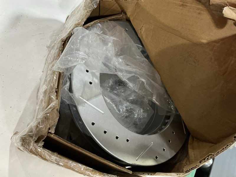 Condition photo showing Good Condition for scitoo front brake rotors, drilled & slotted brakes kit fit for cadillac escalade,for chevy blazer,k1500 suburban,k2500,suburban,tahoe,for gmc jimmy,suburban,yukon front 5569 [2pcs]