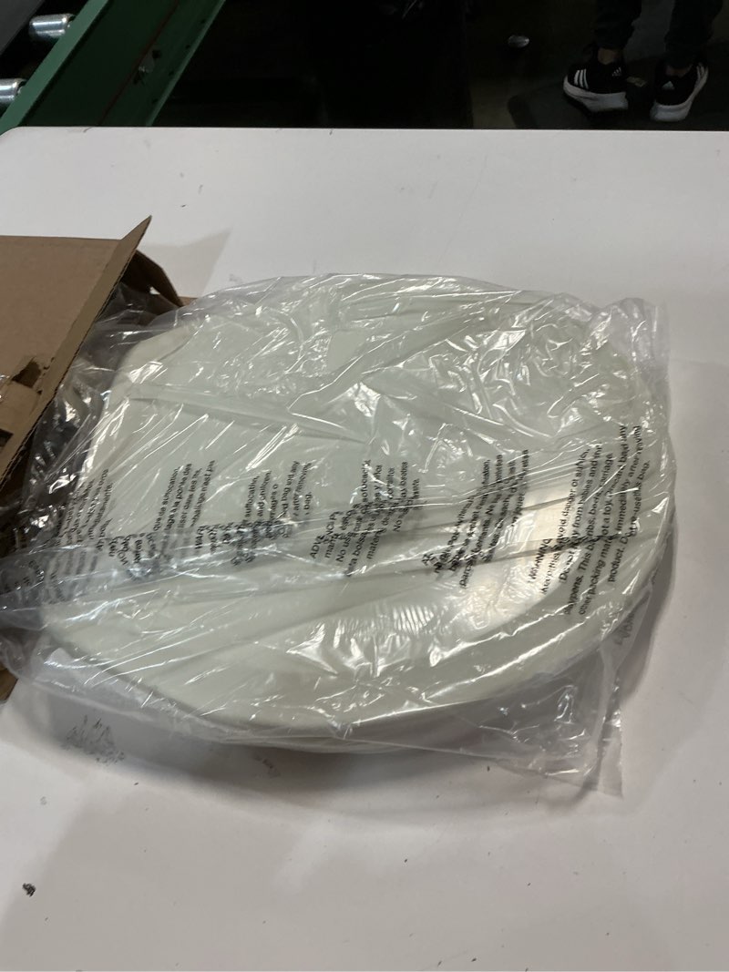 Condition photo showing Good Condition for Centoco Heavy-Duty Round Toilet Seat, Wood Core with Scratch-Resistant Plastic Finish, Won't Crack or Fade, Residential, Made in the USA, 700-416, Biscuit Biscuit Standard Round Standard / Made in the USA