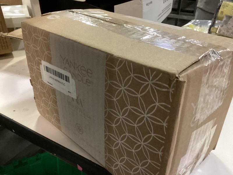 Condition photo showing New/Like New for WoodWick Fraser Fir Holiday Candle Gifts for Women and Men, 16 oz Ellipse Candle with Crackling Wick Frasier Fir Ellipse