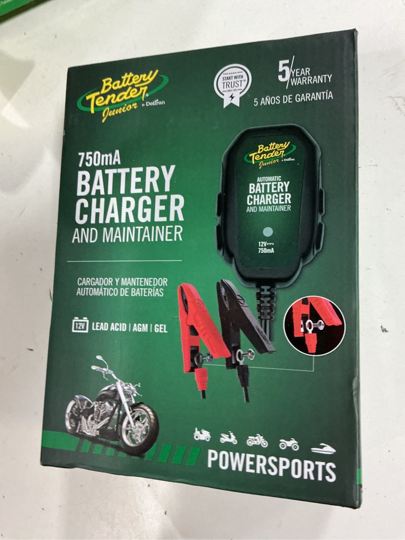 Condition photo showing Good Condition for battery tender 0.75-amp 12-volt car battery charger