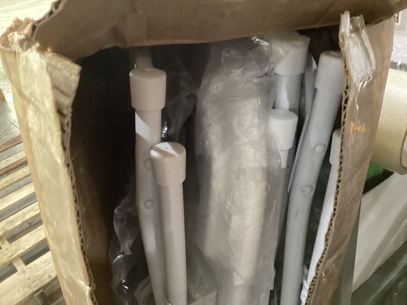 Condition photo showing New/Like New for VINGLI 4 Pack White Plastic Folding Chair, Indoor Outdoor Portable Stackable Commercial Seat with Steel Frame 350lb. Capacity for Events Office Wedding Party Picnic Kitchen Dining