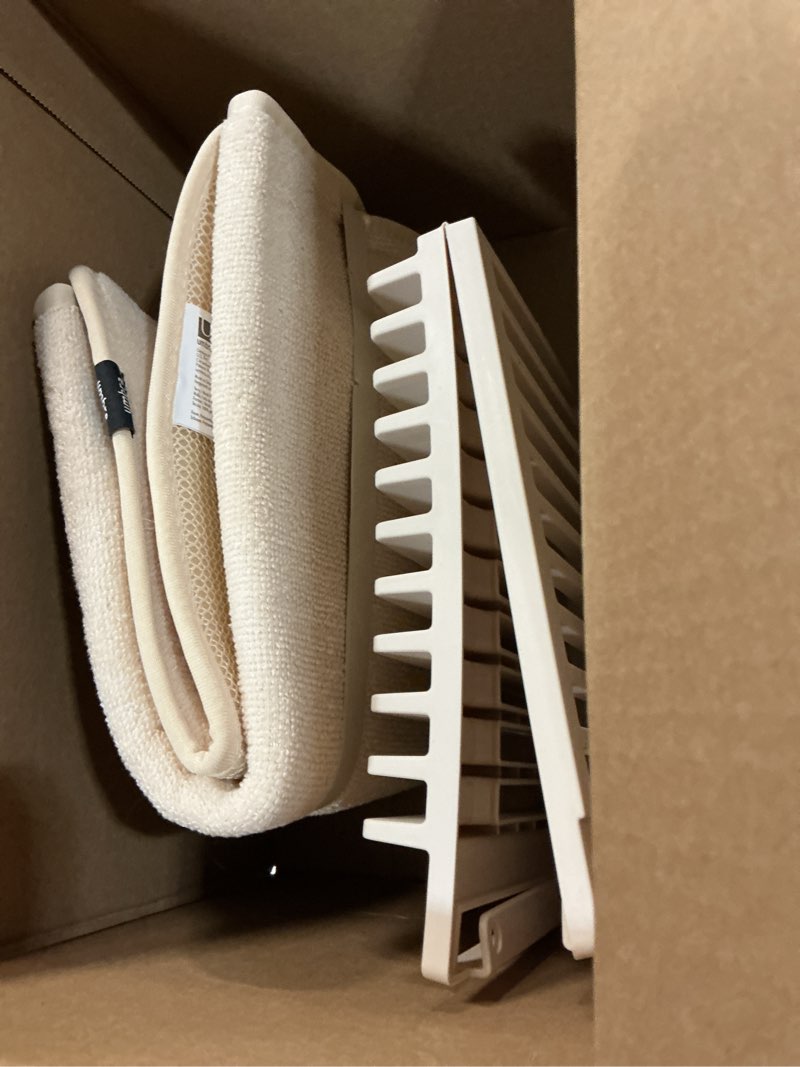 Condition photo showing Good Condition for umbra udry dish rack with movable pegs and microfiber drying mat – space-saving design folds up for easy storage, basic rack, linen
