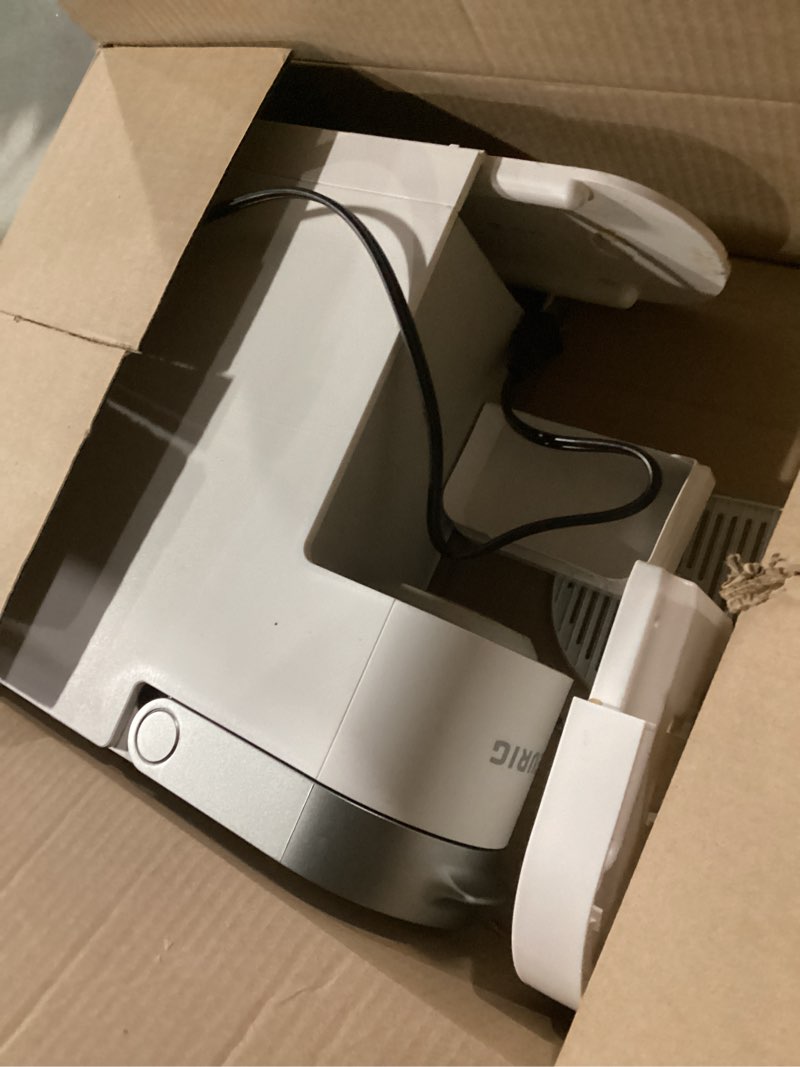 Condition photo showing Good Condition for keurig k-slim single serve k-cup pod coffee maker, multistream technology, 3 brew sizes, slim and sleek design, 46oz removable reservoir, white