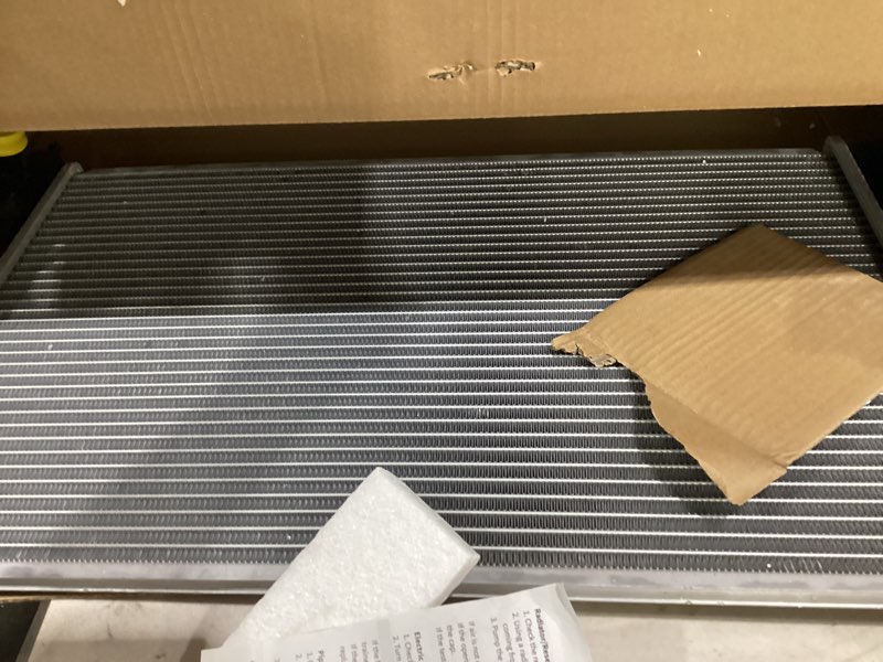 Condition photo showing Good Condition for philtop radiators car for 2000-2005 lesabre, 2000-2005 bonneville 3.8l (w/low coolant indicator) cu2347 lesabre, bonneville