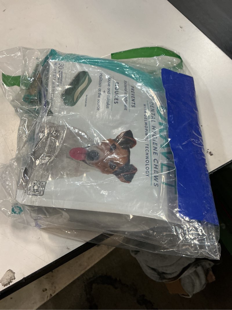 Condition photo showing Good Condition for (02 / 08 / 2027 ) ORAVET Dental Chews for Dogs, Oral Care and Hygiene Chews (Small Dogs, 10-24 lbs.) Blue Pouch, 30 Count 0.71 Ounce (Pack of 30)