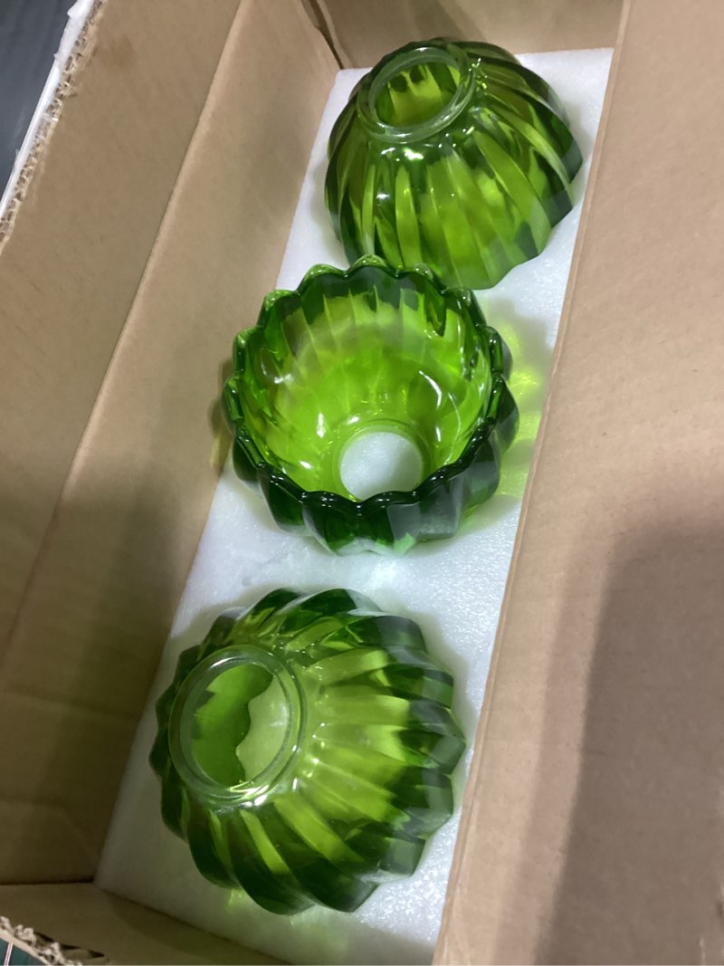 Condition photo showing Good Condition for Glass Green Tulip Lamp Shades, Small Flower Lampshades,Replacement Mini Lamp Shade for Floor Lamp Table Wall Lamp Chandelier Decor (Green-3)