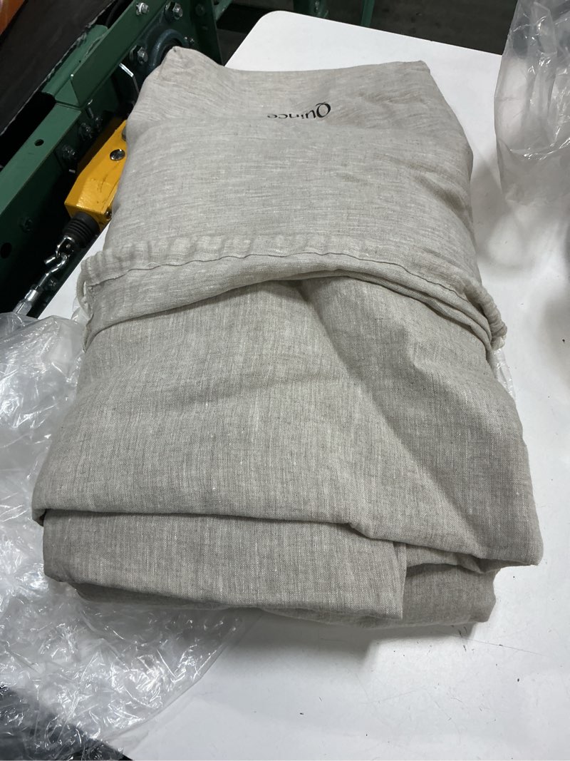 Condition photo showing Good Condition for quince european linen sheet set king, natural chambray 