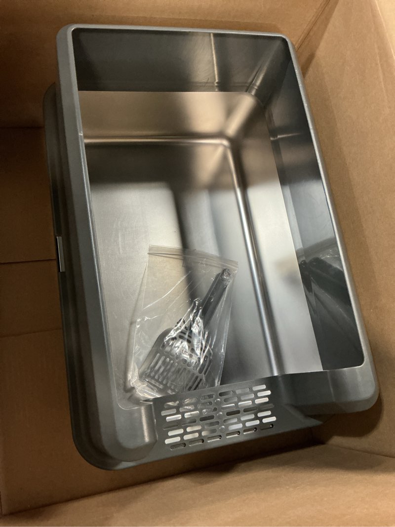 Condition photo showing Good Condition for enclosed stainless steel cat litter box with lid, xl extra large litter box for big cats, metal litter pan high sided, never absorbs odors, anti-urine leakage, easy cleaning, include scoop 5 - dark gray (pack of 1)