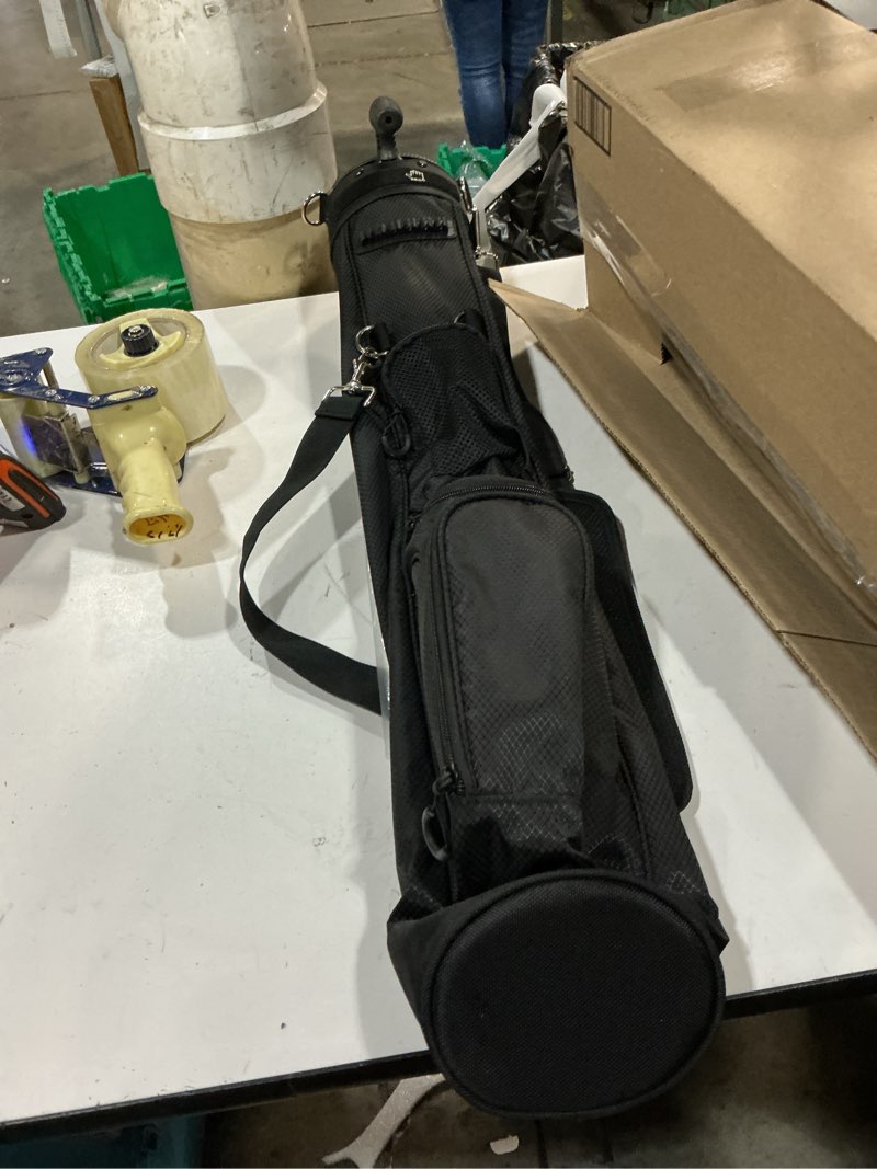 Condition photo showing Good Condition for taylormade golf flextech carry stand bag black 2023