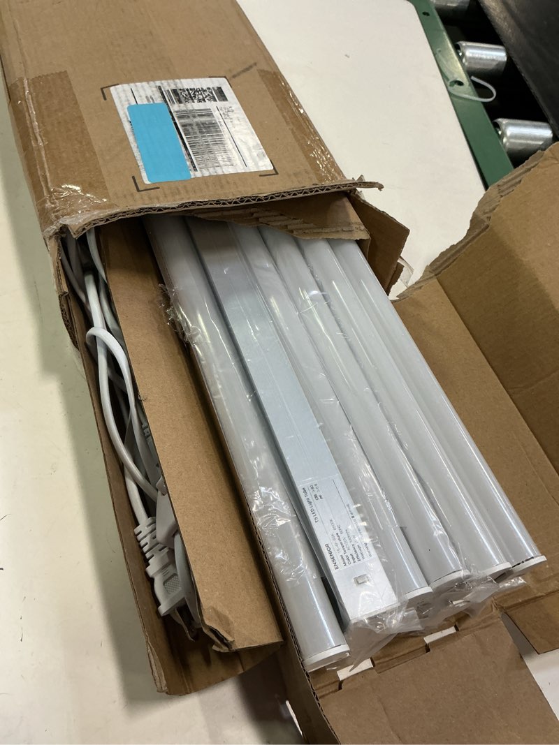 Condition photo showing Good Condition for Ensenior 12-Pack T5 LED Shop Lights, 4FT 2000LM 6500K Super Bright White Integrated Single Fixture, 20W Linkable Utility Commercial Lighting for Gym/Garage/Ceiling/Under Cabinet, Plug & Play 4FT-pack of 12