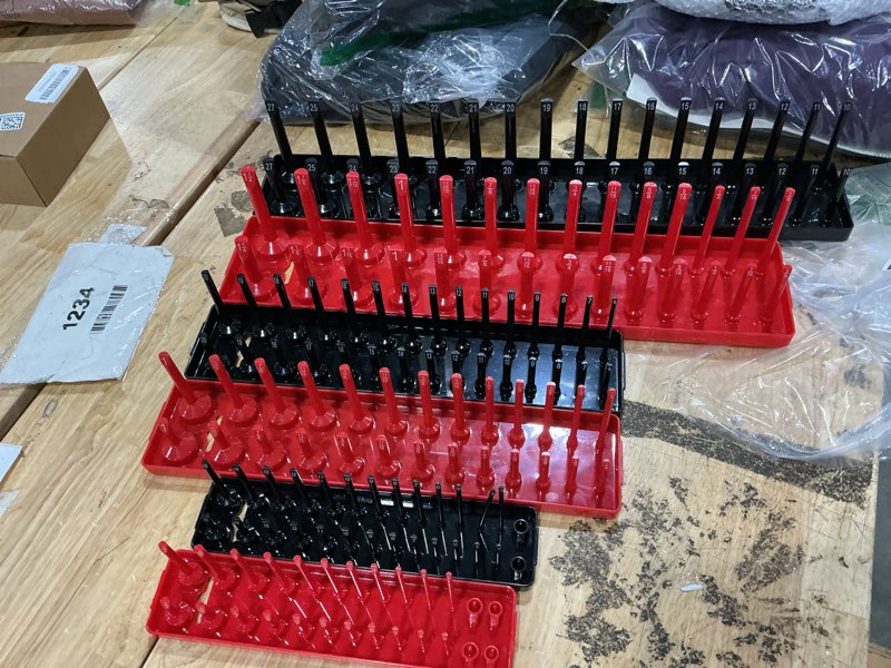 Condition photo showing Good Condition for aiuitio 6pcs socket organizer tray set, red sae & black metric socket storage trays, 1/4-inch, 3/8-inch & 1/2-inch drive deep and shallow socket holders for toolboxes 6pcs socket organizer (store 170 sockets)