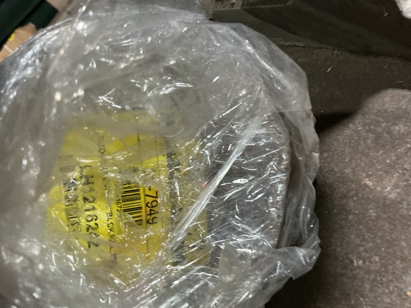 Condition photo showing Good Condition for Carefree (LH1216242) 114" - 121" Slideout Cover 114 Inches - 121 Inches