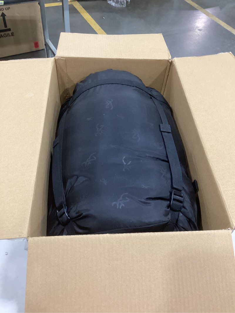 Condition photo showing Good Condition for browning mckinley 0° sleeping bag - oversize insulated hooded rectangle made with ripstop outer and brushed polyester liner, with compression stuff sack charcoal/gray one size