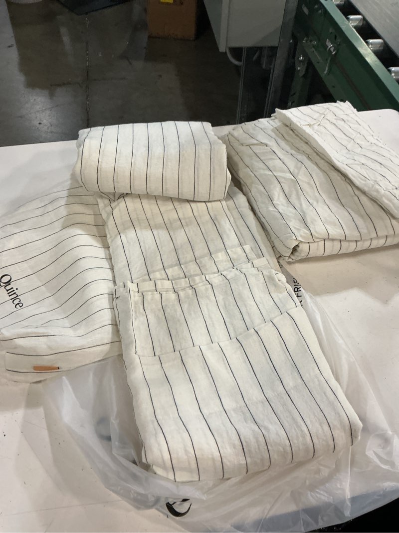 Condition photo showing New/Like New for quince european linen stripe sheet set cal-king