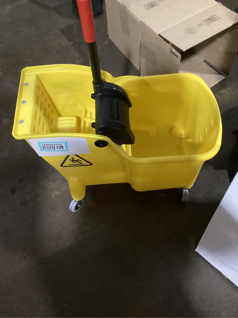 Condition photo showing Good Condition for rubbermaid commercial products 7.75-gallons down-press wringer mop and bucket comb
