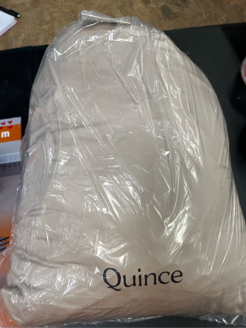 Condition photo showing Good Condition for bamboo sheet set, queen, sand