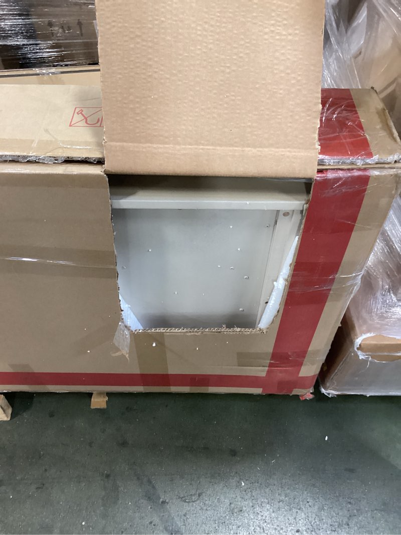 https://lotting-media.assets.bidfta.com/lotting_61ea56d4-83b3-4a07-aacc-f4413d9072bf