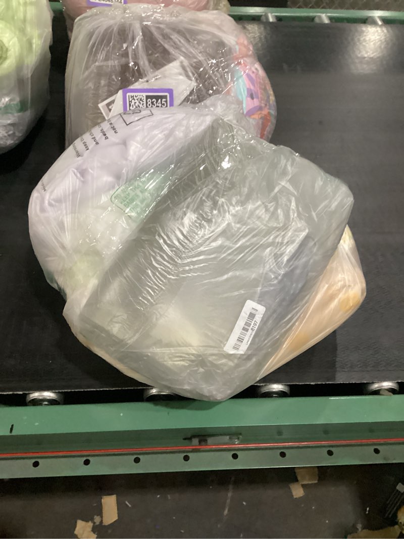 Condition photo showing As Is for assorted curtians 