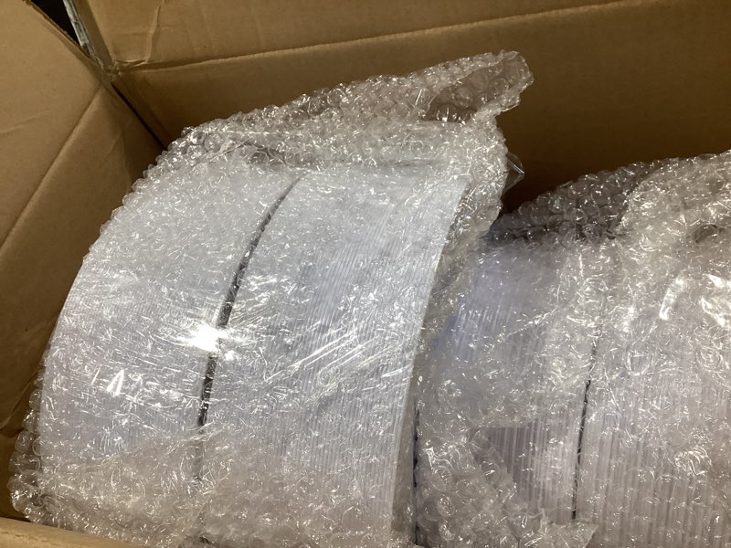 Condition photo showing Good Condition for i00000 200 pcs white and gold plastic plates, disposable plastic plates for 100 guests include: 100 pcs dinner plate 10.25” and 100 pcs dessert plate 7.5” perfect for party and wedding