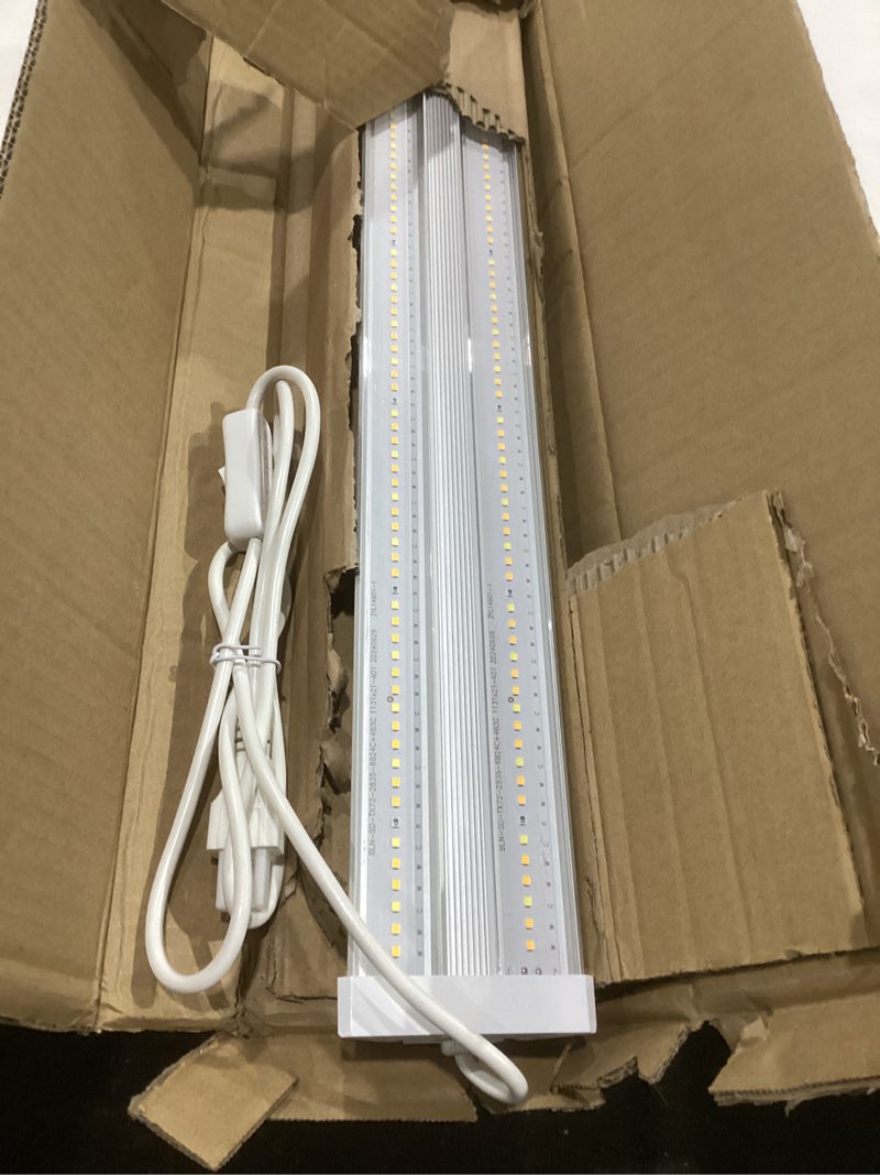 Condition photo showing As Is for barrina tx72 4ft grow lights for seed starting, 72w(500w equivalent), high ppfd, full spectrum with 660nm red leds, linkable, hanging grow lights for indoor plants with on/off switch, veg, 1 pack 3000k+6500k+660nm 4ft-1p-72