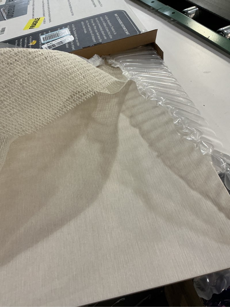 Condition photo showing Good Condition for Stone Bath Mat Diatomaceous Earth Shower Mat Non-Slip Super Absorbent Diatomite Stone Mats for Bathroom Floor/Ktichen Cuonter Quick-Drying Easy to Clean (24''*16''White)
