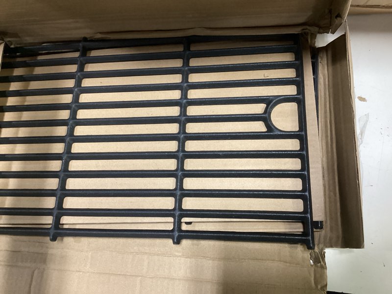 Condition photo showing Good Condition for grill grates for charbroil performance 4 burner for char-broil 463365021 463365724 463365522 463352521, 17inch grill grids for charbroil 463366022 463350521 replacement parts g426-0004-w1 g426-0005-w1