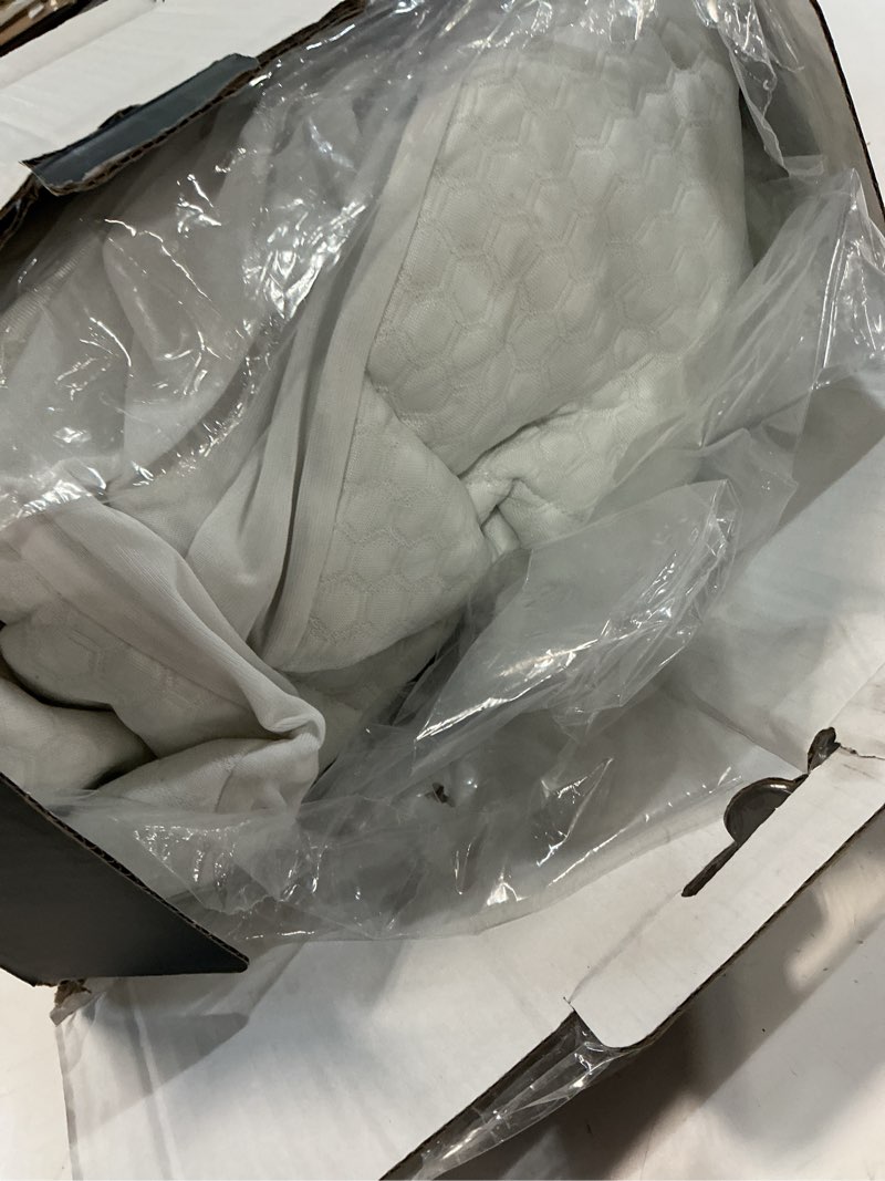 Condition photo showing As Is for sertapedic total protection waterproof mattress pad, queen