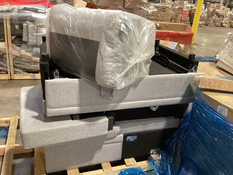 Condition photo showing Good Condition for Jintop 82\" L-Shape Convertible Sleeper Sectional Sofa with Storage Chaise and Pull-Out Bed,Upholster similar item 