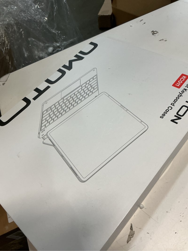 Condition photo showing New/Like New for OMOTON Magnetic Keyboard Case for iPad Pro 13 inch (M4) 2024 (A2925/A2926/A3007) only, with Pencil Holder, Multi -Touch Trackpad, Magnetic Stand, 7 Colors Backlight Wireless Bluetooth Keyboard, Black Black Magnetic Case-US Layout