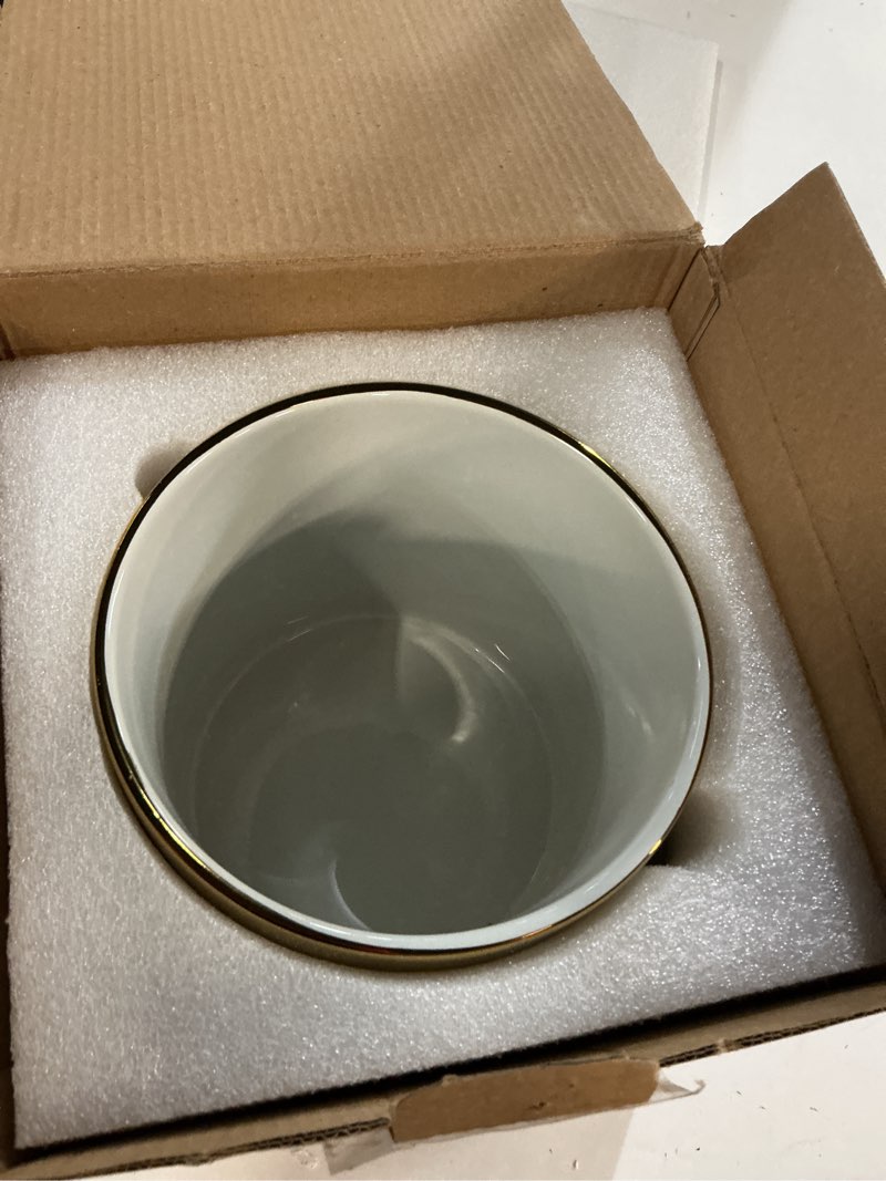 Condition photo showing Good Condition for Modern Ceramic Kitchen Utensil Holder - White with Gold Rim with Non-Slip Base - Elegant Caddy for Cooking Tools and Serveware