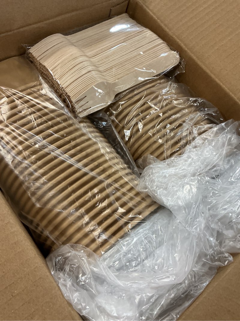 Condition photo showing New/Like New for 50 pack 25 oz paper food containers with lids, meal prep containers disposable large paper bowls, microwavable and freezer storage use cardboard food containers 25oz 50 count brown