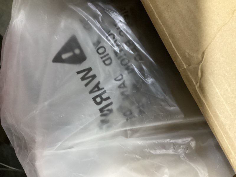 Condition photo showing Good Condition for auxko retractable cargo cover for audi q5 sq5 2025-2018(end in 2025 summer), trunk cover luggage security shade cover shielding anti-peeping luggage privacy screen, carbon fiber(not for sportback) for 2024-2018 audi q5