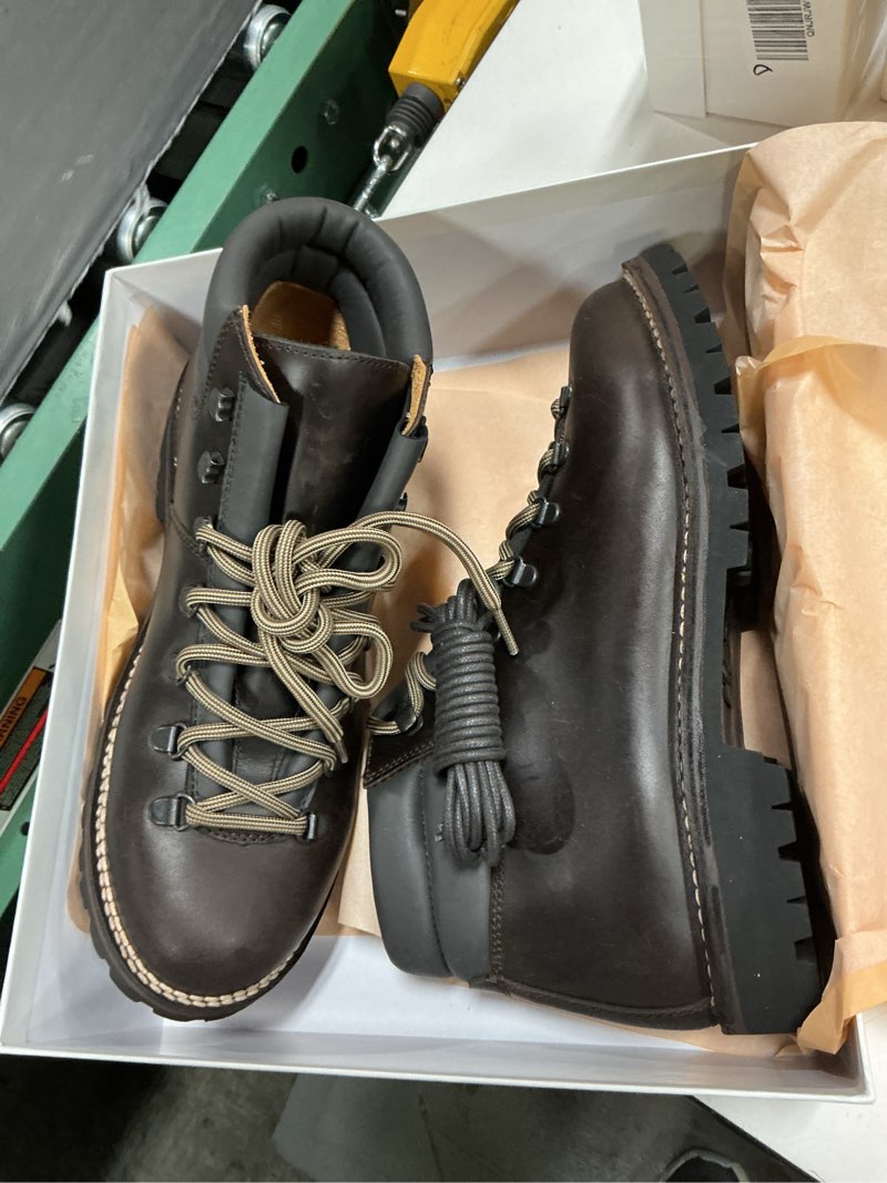 Condition photo showing New/Like New for crafted leather waterproof hiking boot, 10.5, dark chocolate