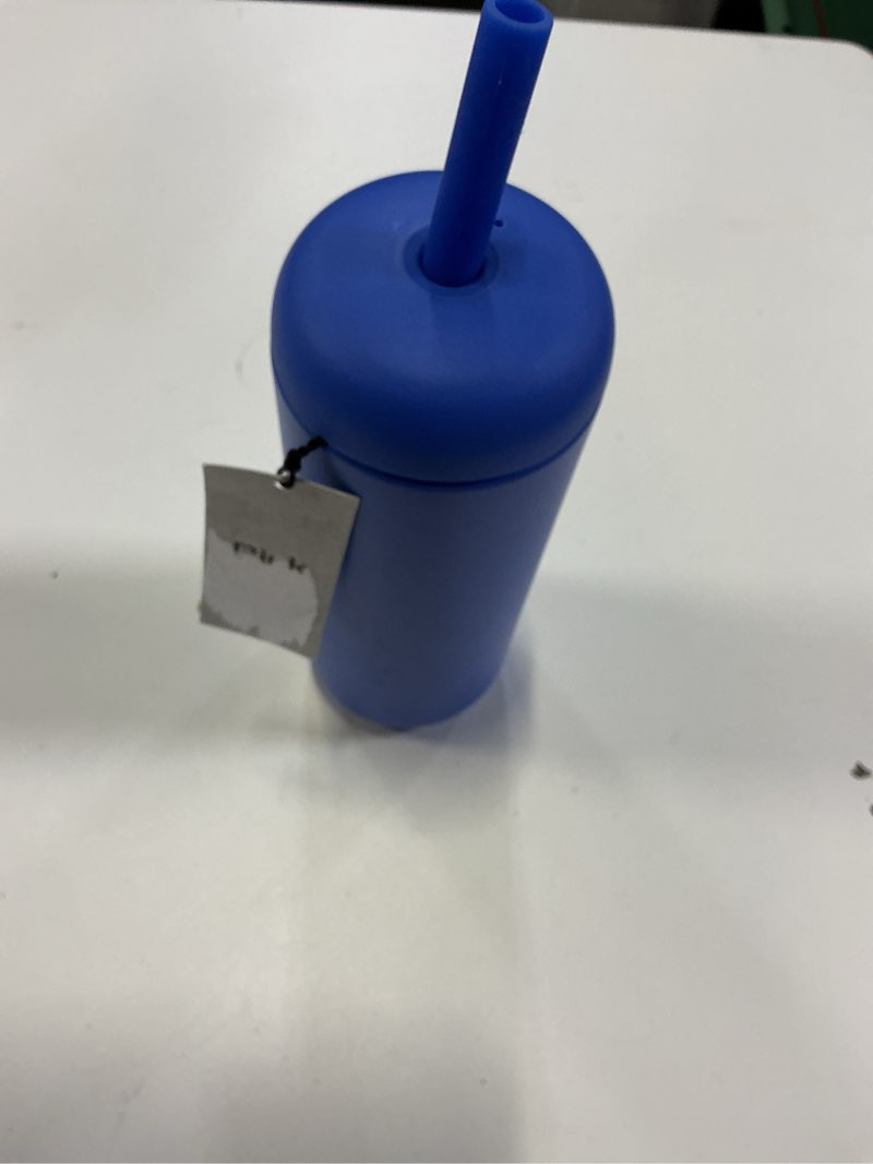 Condition photo showing New/Like New for bink 21 oz. straw tumbler blue