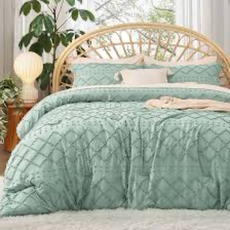 Bedsure Boho Tufted King Comforter Set - Sage Green Boho Bedding Comforter Sets, 3 Pieces Farmhouse 