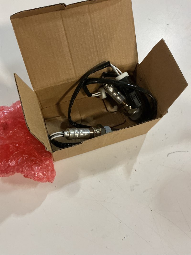 Condition photo showing Good Condition for Oxygen Sensor Upstream Downstream O2 2Pcs | Compatible with Ford F150 F250 Ranger Expedition Explorer Escape, Mazda Tribute, Lincoln & More Replace# 15717, 15716, 15664, ZZC318861
