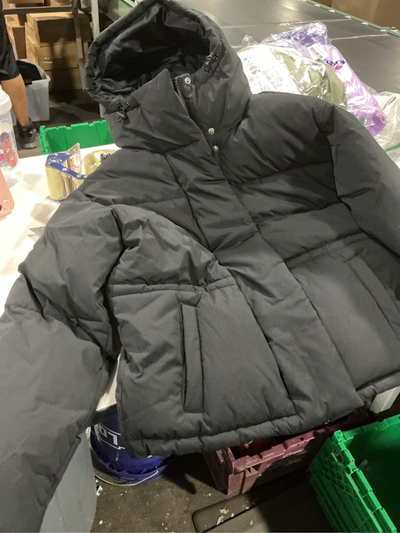 Condition photo showing New/Like New for amazon essentials women's short waisted puffer jacket (available in plus size) small black