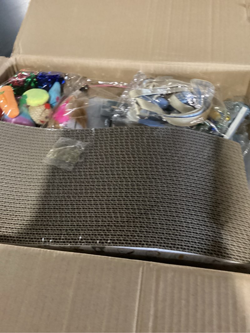 Condition photo showing Good Condition for 40 Pcs Kitten Starter Kit for Indoor Cats Include Litter Box, Carrier, Cat Bed, Climbing Post, Scratch Pad, Hammock, Feed Bowls, Mat, Collars, Nail File and More for Kitten Supplies Welcome Gift(Blue)