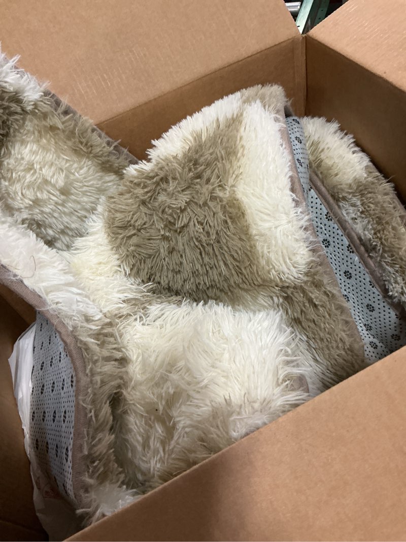 Condition photo showing Good Condition for KICMOR 3x5 Rugs for Bedroom Bedside, Soft Fluffy Checkered Shag Area Rug Small Living Room Carpet, Beige and Cream White Fuzzy Shaggy Throw Rug for Kids Boys Girls Dorm Nursery Home Decor Aesthetic 3' x 5' (Rectangular) Beige / Cream White